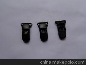 東莞市鑫通塑膠模具廠 專業生產箱包配件及模具，提供膠織帶、夾子、壓扣等系列產品